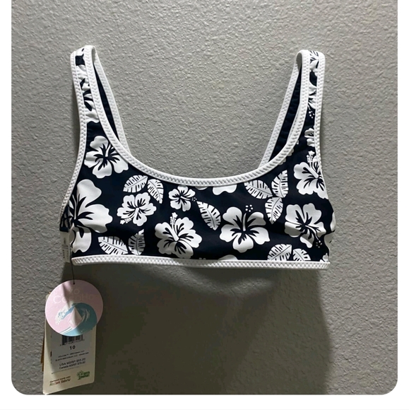 Not Available Sold In Another App - Picture 6 of 16